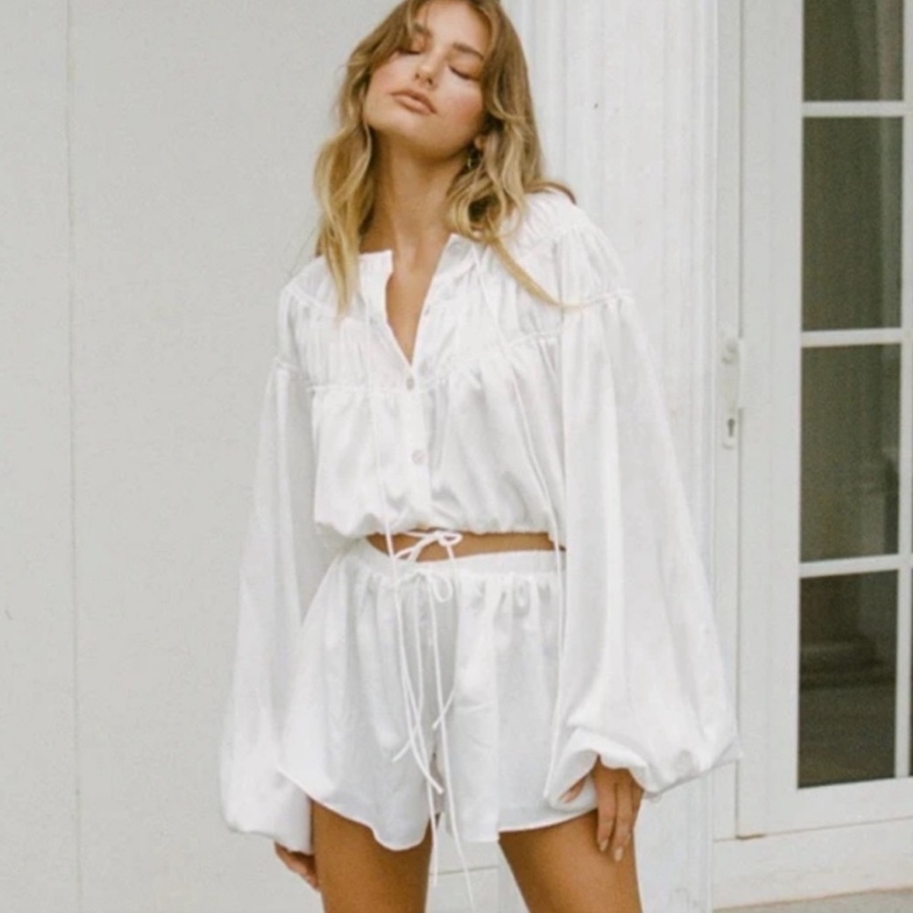 Sabo Luxe 2 Piece White Satin Set